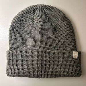 Vuori Alpine Waffle Beanie - Gray